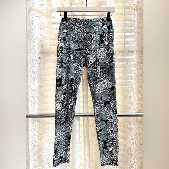 3 pair LuLaRoe Leggings Size One Size - Picture 8 of 13